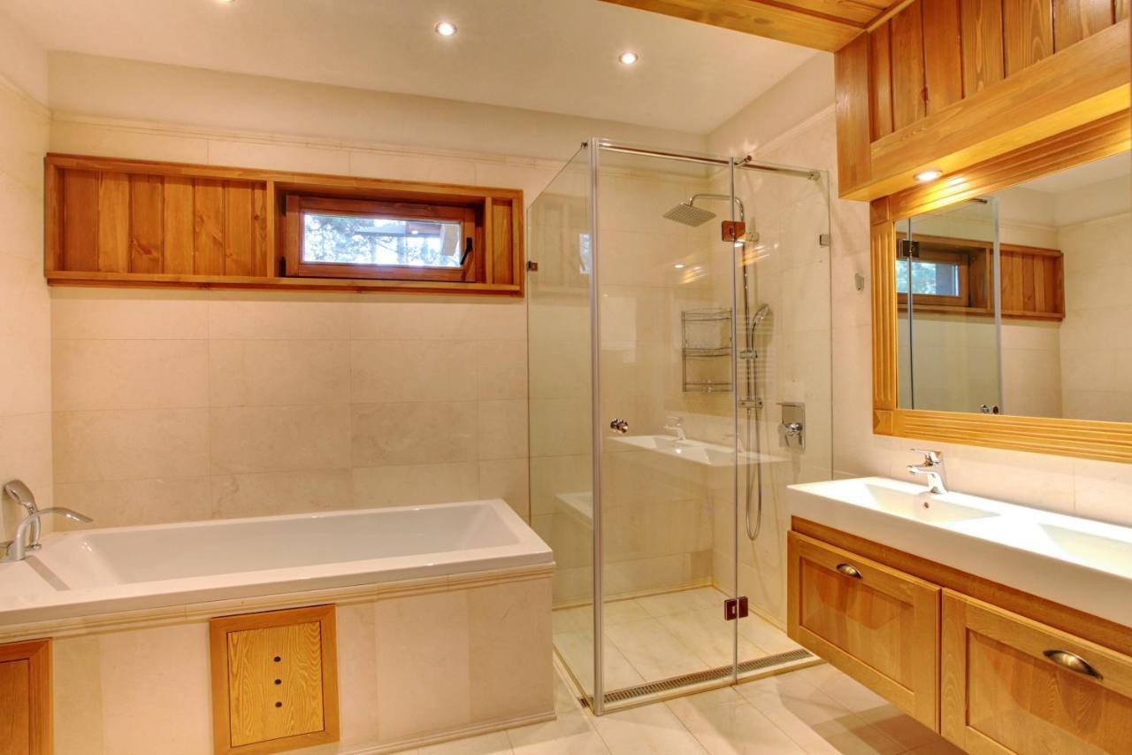 Villa Four Seasons Razłog Zewnętrze zdjęcie
