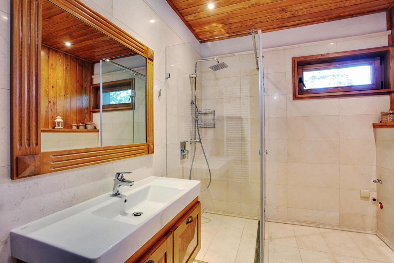 Villa Four Seasons Razłog Zewnętrze zdjęcie