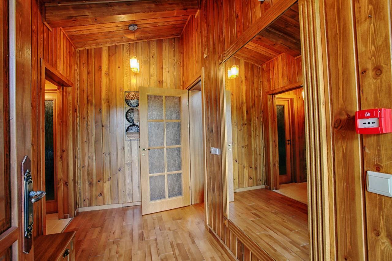 Villa Four Seasons Razłog Zewnętrze zdjęcie